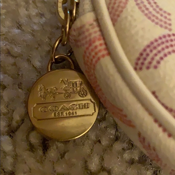 🍭Coach Coin Purse - Picture 2 of 4